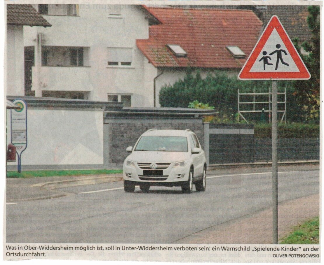 Beispielhaft ein Bild in der Forststraße mit dem Warnschild